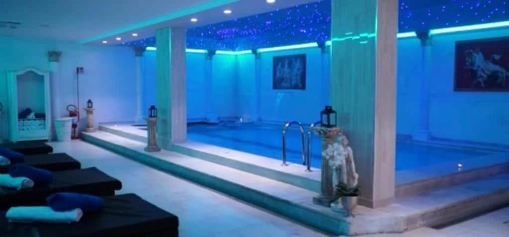 فندق فيلا ميديشي روكّا سان جيوفانّي المظهر الخارجي الصورة